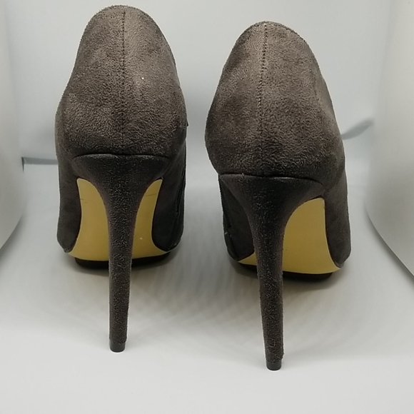 Booties - Picture 4 of 5